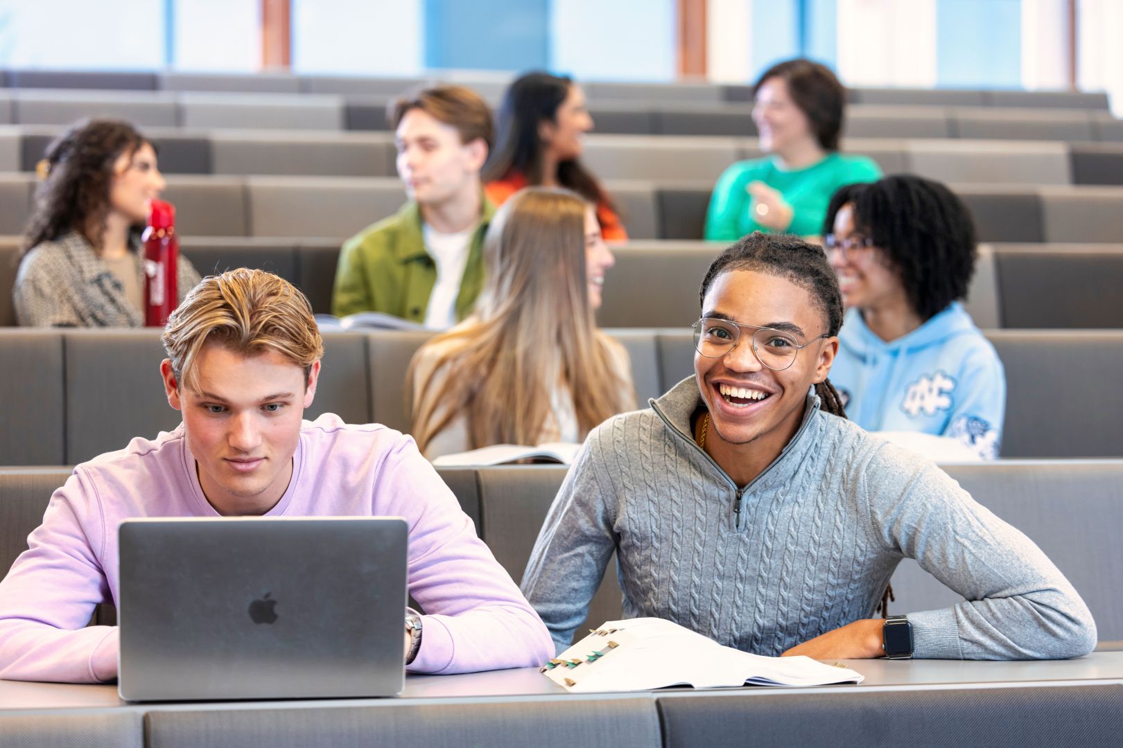 studenten in collegezaal